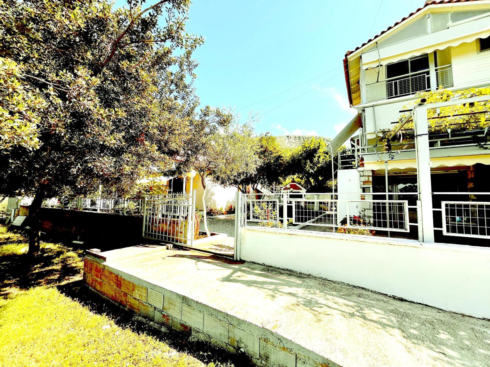 Garden Rooms Himara Kültér fotó